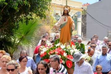 Misa y procesión del Sagrado Corazón de Jesús en La Higuera Canaria (Foto Francisco Javier Santana)